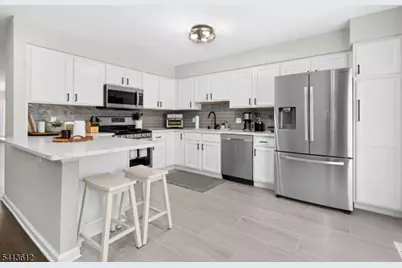 5 Winters Court, Clark Township, NJ 07066 - Photo 6