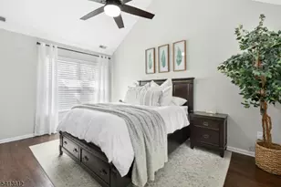 5 Winters Ct, Clark Township, NJ 07066 - Photo 16