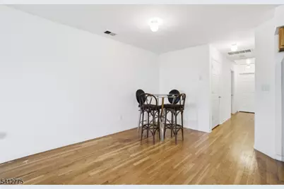 452 Broadway, Elizabeth, NJ 07206 - Photo 8