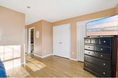 452 Broadway, Elizabeth, NJ 07206 - Photo 2