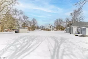 49 New Amwell Rd, Hillsborough Township, NJ 08844 - Photo 22