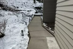 15 South Ct, Union Township, NJ 08809 - Photo 2