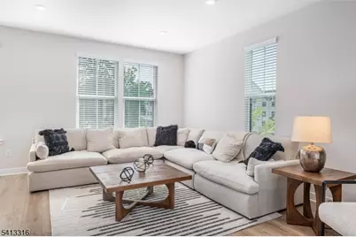 6 Saw Mill Cir, Hackettstown, NJ 07840 - Photo 14