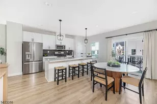 6 Saw Mill Cir, Hackettstown, NJ 07840 - Photo 10