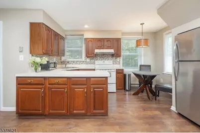 79 E Madison Ave, Florham Park, NJ 07932 - Photo 4