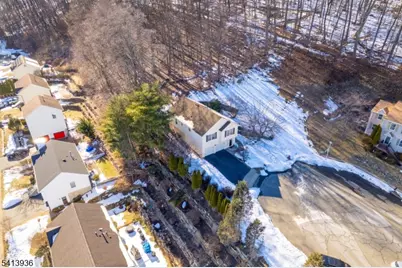 14 Jessica Ln, Dover, NJ 07801 - Photo 2