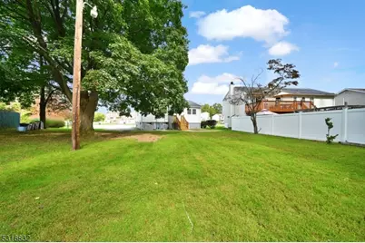 516 Riverdale Blvd, Pompton Lakes, NJ 07442 - Photo 46