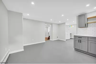 516 Riverdale Blvd, Pompton Lakes, NJ 07442 - Photo 38