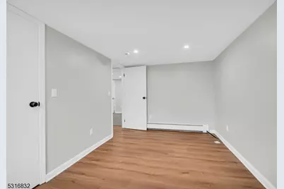 516 Riverdale Blvd, Pompton Lakes, NJ 07442 - Photo 30