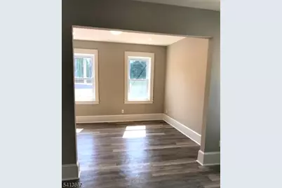 363 Macarthur Ave, Garfield, NJ 07026 - Photo 6