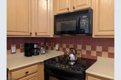 3 Maple Cres #13, Vernon, NJ 07462 - Photo 4