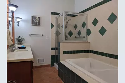 3 Maple Cres #13, Vernon, NJ 07462 - Photo 6