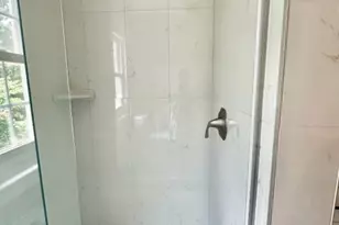 106 Clarendon Pl, Hackensack, NJ 07601 - Photo 16