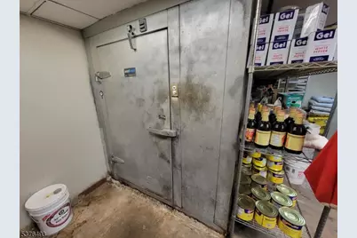 631 Valley Rd, Montclair, NJ 07043 - Photo 26