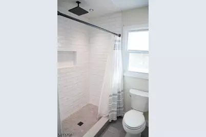 711 Brooklyn Ave, Raritan, NJ 08869 - Photo 36