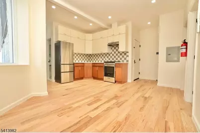 15 Palisade Ave Unit #7, Bogota, NJ 07603 - Photo 4