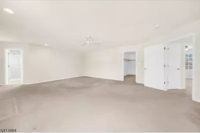 205 Hogan Ct, Bethlehem Township, NJ 08802 - Photo 20