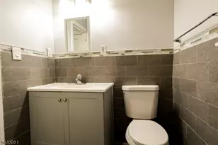 19 Poe Ave, Newark, NJ 07106 - Photo 8