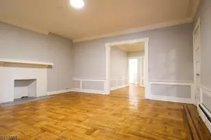 19 Poe Ave, Newark, NJ 07106 - Photo 4