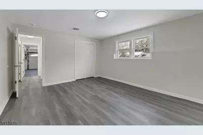 108 Packanack Lake Rd, Wayne, NJ 07470 - Photo 32