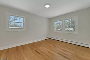 108 Packanack Lake Rd, Wayne, NJ 07470 - Photo 18