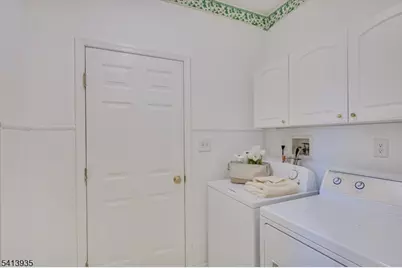 4 Veghte Pl, Franklin Township, NJ 08823 - Photo 30