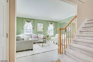 4 Veghte Pl, Franklin Township, NJ 08823 - Photo 12