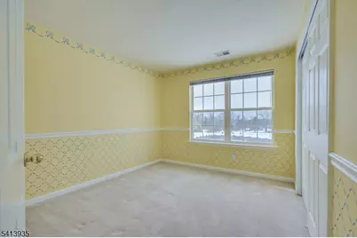 4 Veghte Pl, Franklin Township, NJ 08823 - Photo 38