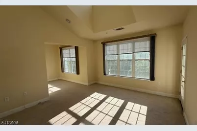 2411 Ramapo Ct, Riverdale, NJ 07457 - Photo 4