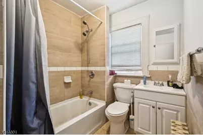 96 Beaumont Pl, Newark, NJ 07104 - Photo 22