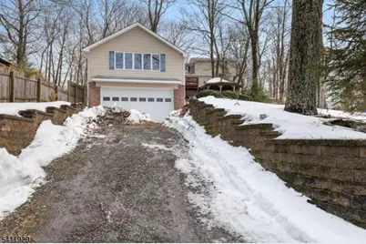 32 Clayton Rd, West Milford, NJ 07421 - Photo 44