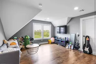 134 Hillsborough Rd, Hillsborough Township, NJ 08844 - Photo 30