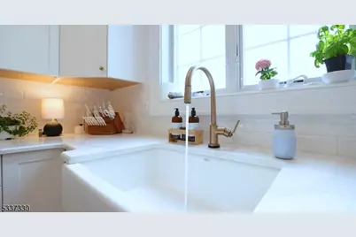 134 Hillsborough Rd, Hillsborough Township, NJ 08844 - Photo 12