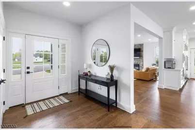 134 Hillsborough Rd, Hillsborough Township, NJ 08844 - Photo 6