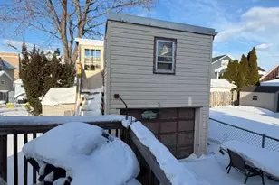 318 Dewitt St, Linden, NJ 07036 - Photo 4