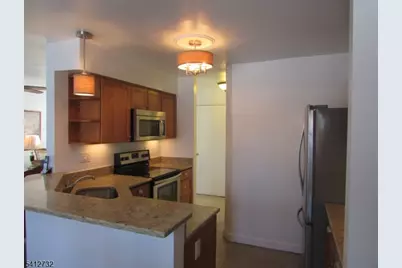 5 Weatherhill Rd, Hamburg, NJ 07419 - Photo 6