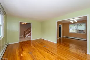 98 Browertown Rd, Little Falls Township, NJ 07424 - Photo 10