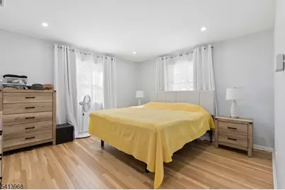 11 Lewis Ln, Sparta Township, NJ 07871 - Photo 10