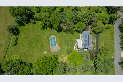 21 Mountain View Dr, Chester, NJ 07930 - Photo 48