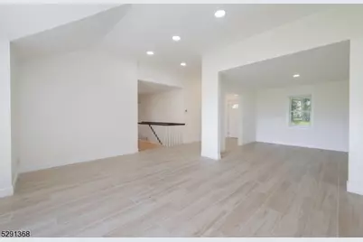 21 Mountain View Dr, Chester, NJ 07930 - Photo 10