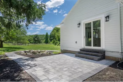 21 Mountain View Dr, Chester, NJ 07930 - Photo 36