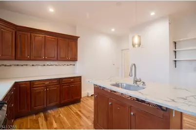 74 Burnett Ave #2, Maplewood, NJ 07040 - Photo 2