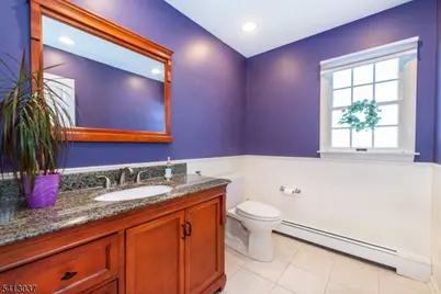 7 Chestnut St, Washington Township, NJ 07853 - Photo 22