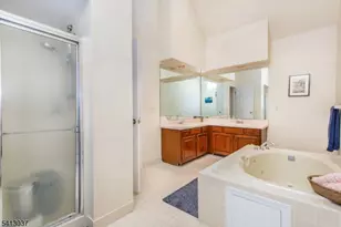 7 Chestnut St, Washington Township, NJ 07853 - Photo 28