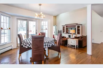 7 Chestnut St, Washington Township, NJ 07853 - Photo 16