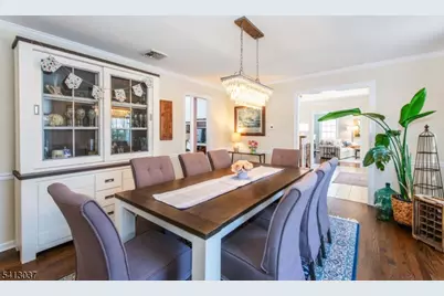 7 Chestnut St, Washington Township, NJ 07853 - Photo 10