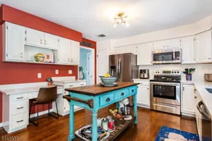 7 Chestnut St, Washington Township, NJ 07853 - Photo 14