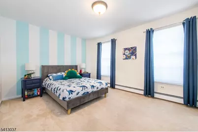 7 Chestnut St, Washington Township, NJ 07853 - Photo 36