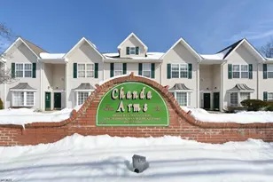 40 Chanda Ct, Clifton, NJ 07012 - Photo 2