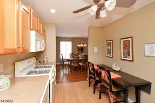 40 Chanda Ct, Clifton, NJ 07012 - Photo 10